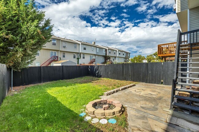 Building Photo - 2830 Keltic Ct