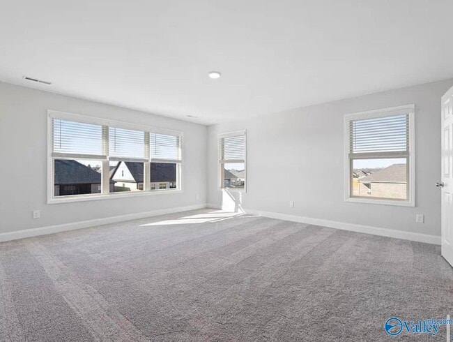 Building Photo - 142 Ivy Vine Dr