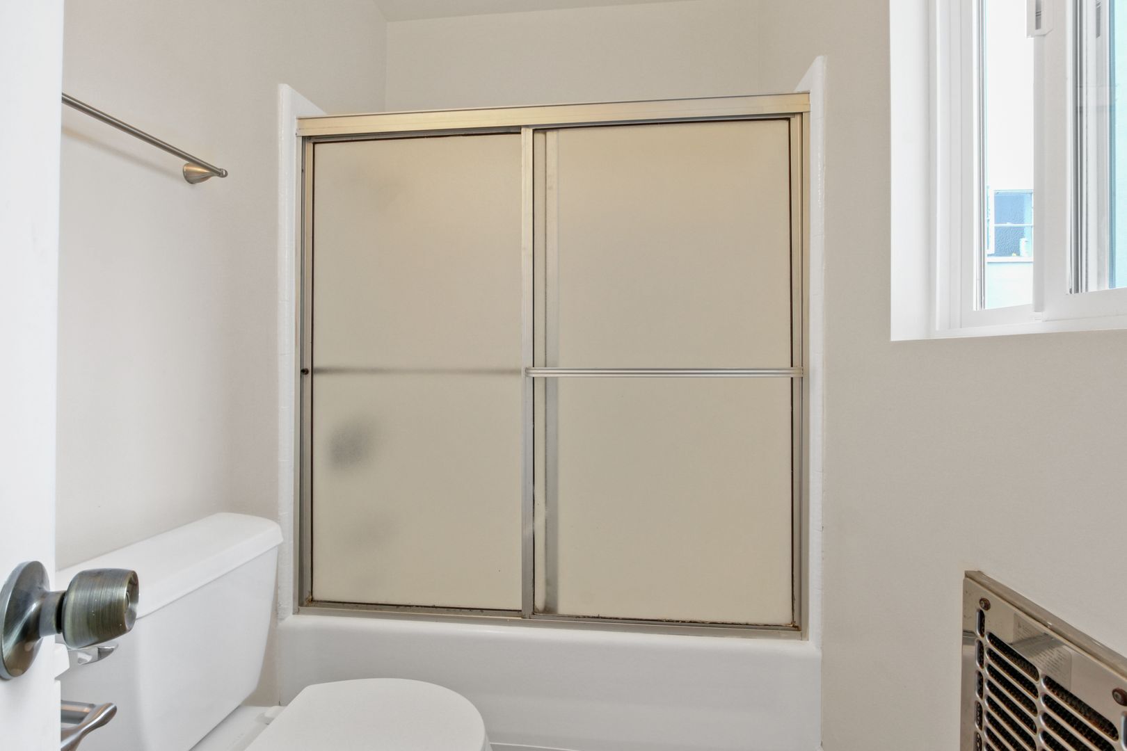 Building Photo - 10900 Santa Monica Blvd