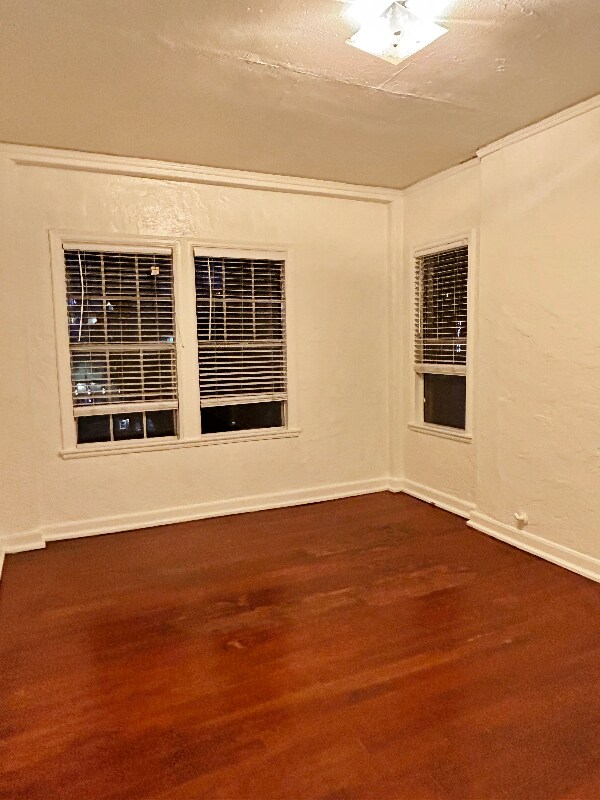 Building Photo - 1523 N McCadden Pl