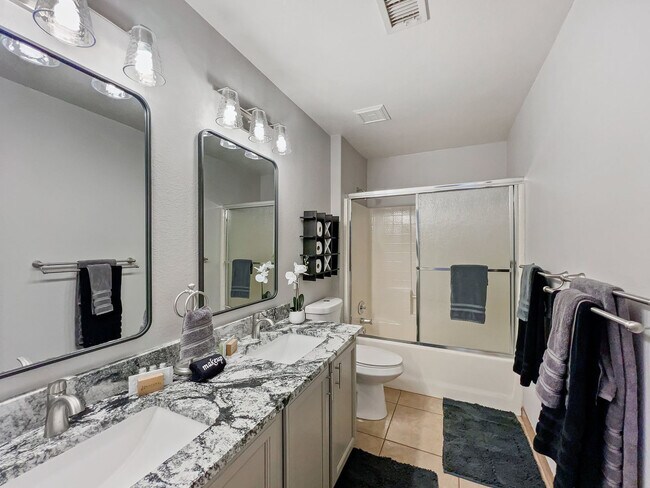 Building Photo - 17830 N Kimberly Way