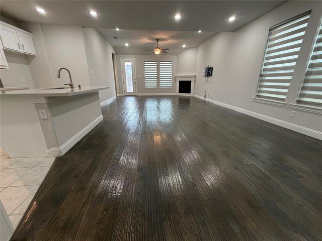 Building Photo - 4721 Cash Dr