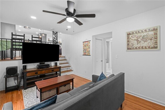 Building Photo - 799 Pine Roc Dr