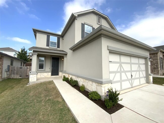 Building Photo - 908 Solitude Dr