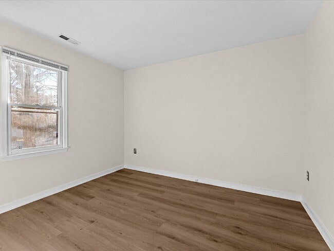 Building Photo - 11330 Bailey Woods Dr