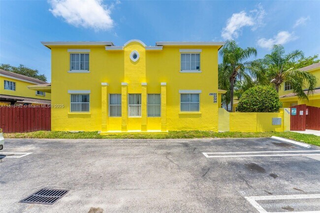 Building Photo - 19524 SW 103rd Ct