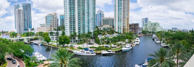 Building Photo - 511 SE 5 Ave