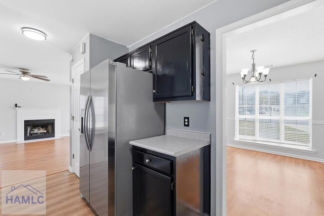Building Photo - 22 Avocet Way
