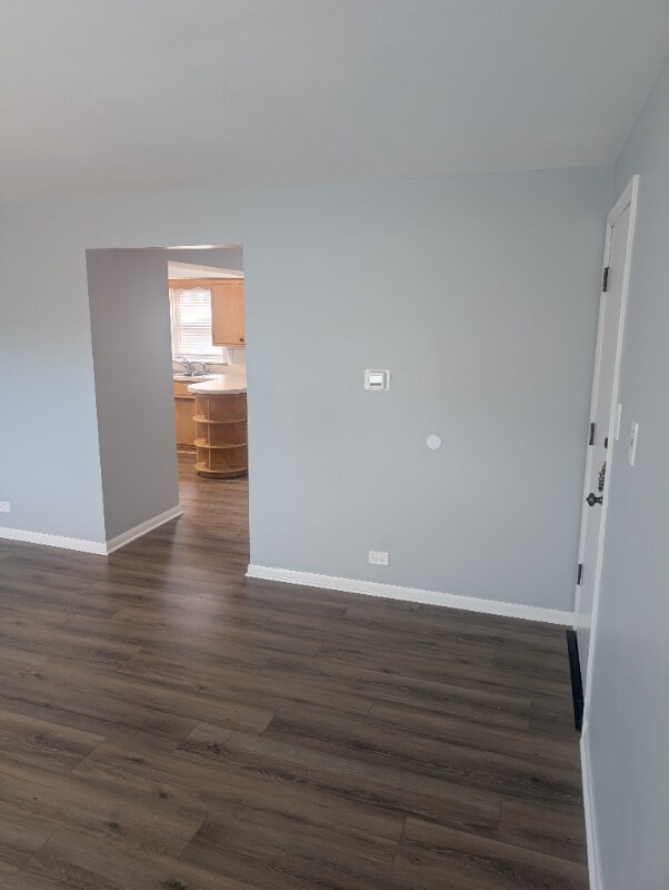 Building Photo - 3205 W 97th St