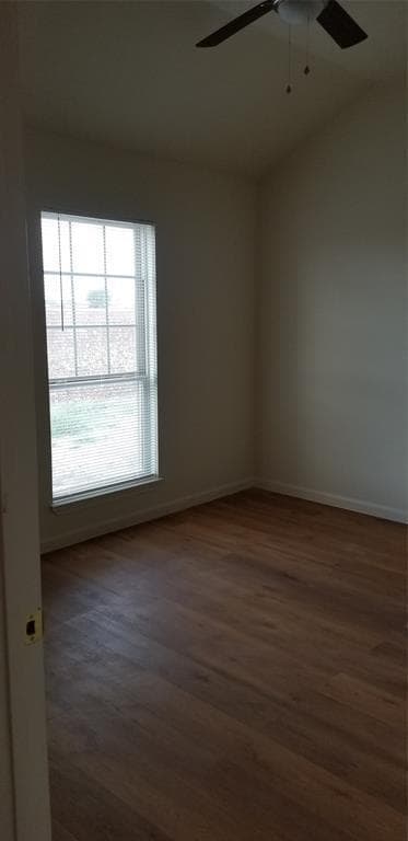 Building Photo - 1311 W Pointe Pl