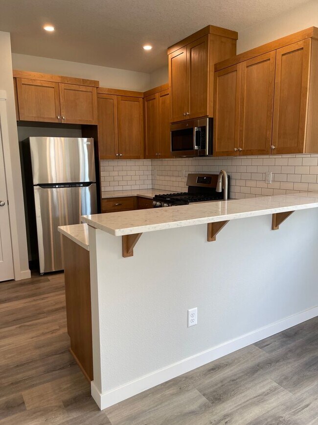 Building Photo - Beautiful 3br/2ba House Available Soon!