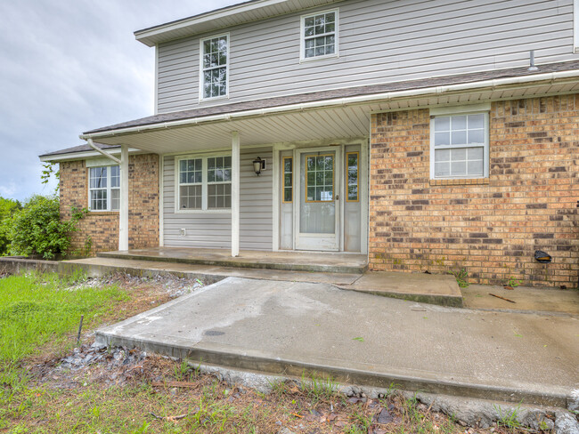 Building Photo - 11308 Meadow Ridge Ln