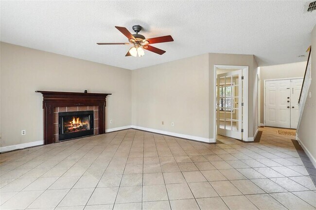 Building Photo - 7925 Tumblestone Dr