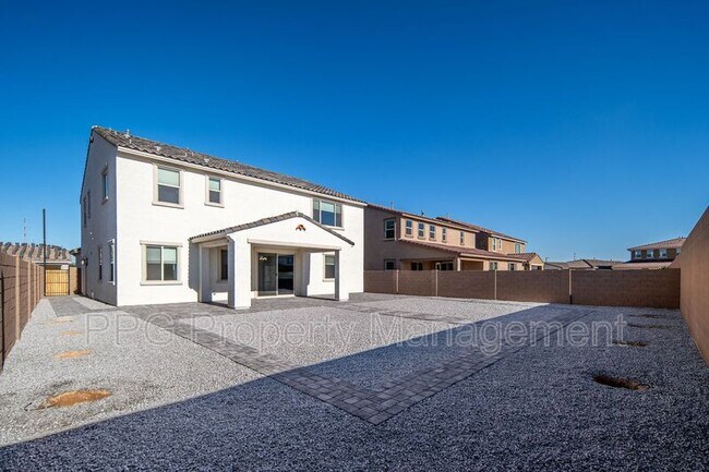 Building Photo - 11988 N 169th Ave