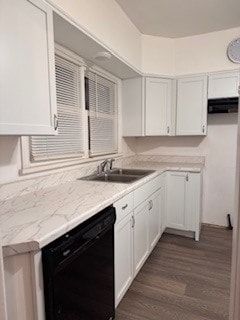 Kitchen - 694 Mc Alister Ave