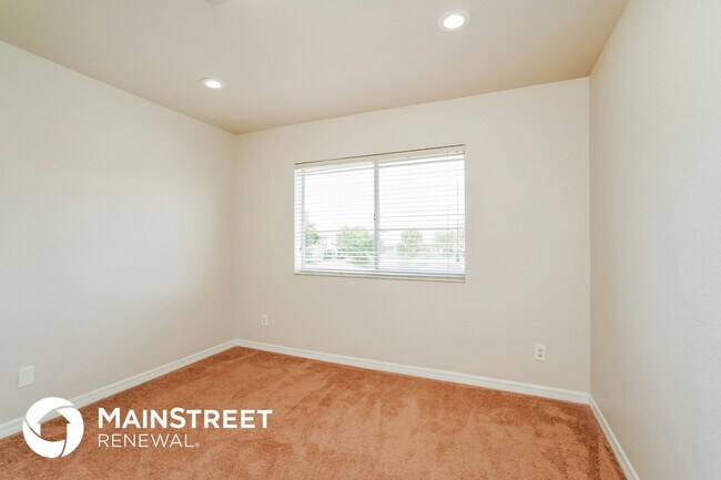 Building Photo - 17570 Cherry Ridge Ln