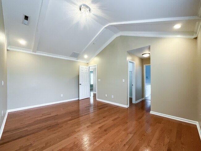 Building Photo - 3021 Gloxinia Rd