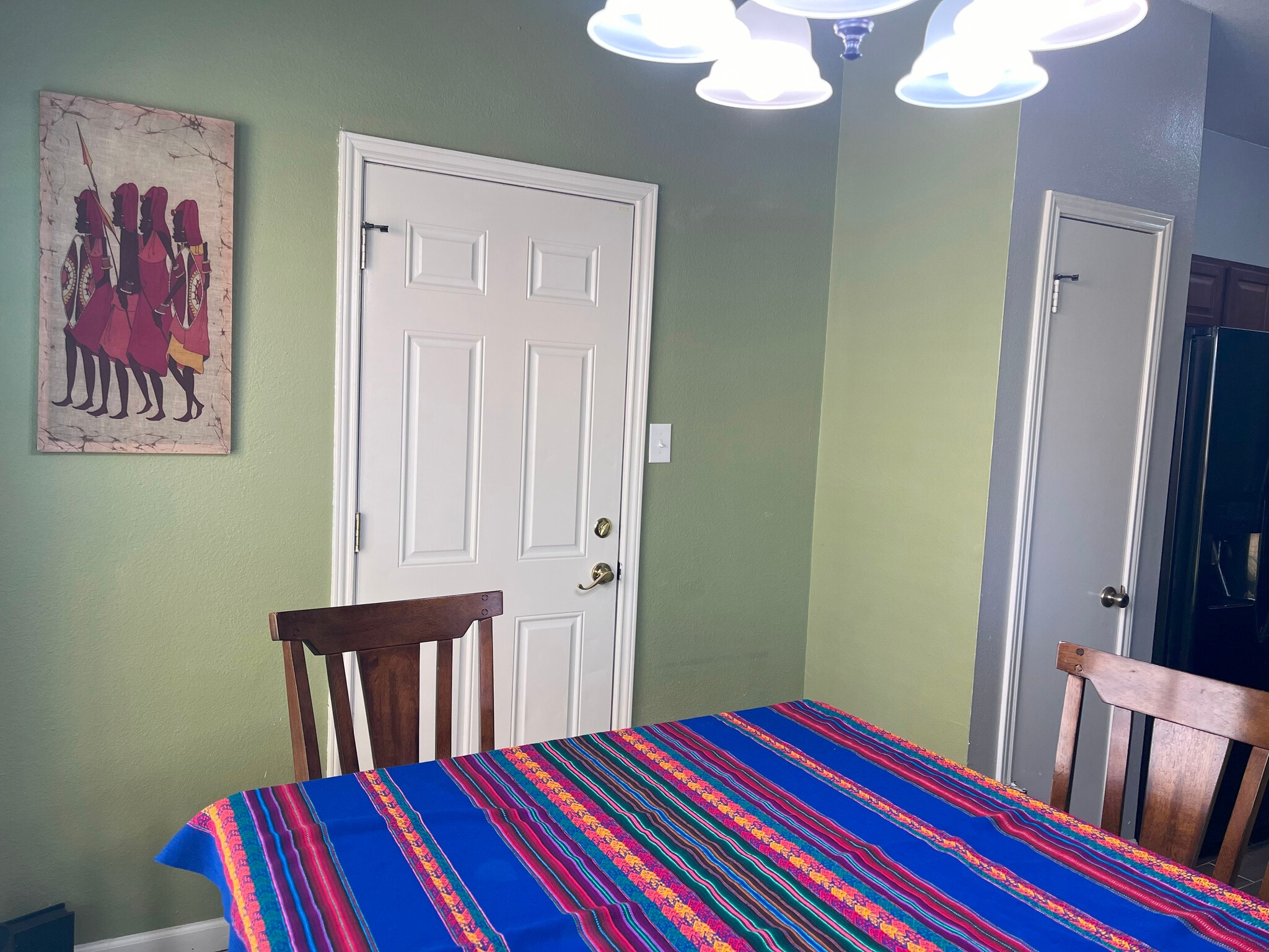 Building Photo - 3430 Ridge Smoke