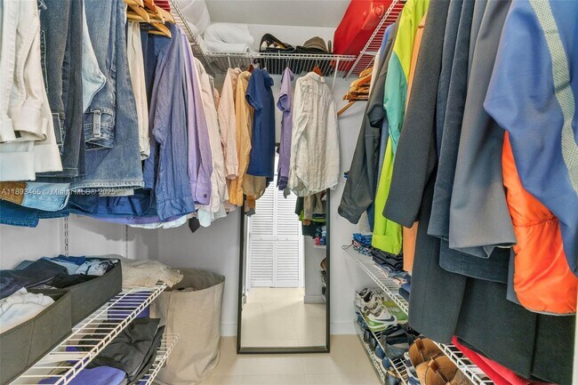 Building Photo - 1775 Washington Ave