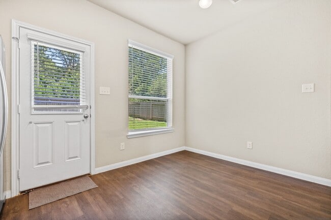 Building Photo - 4266 McGregor Blf Ln