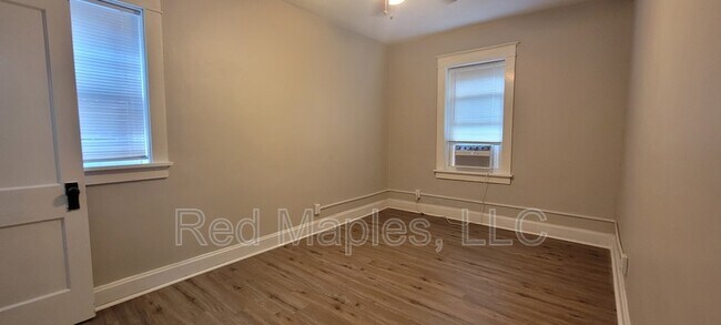 Building Photo - 708 Wilmington Ave