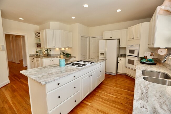Building Photo - 4-Bedroom Church Point Home Available 08-07-26! Attached Garage - Downstairs Primary Suite - Pet-...