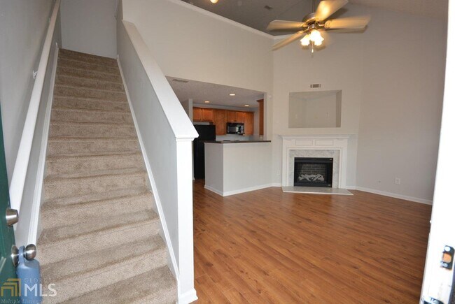 Building Photo - 5465 Oakley Commons Blvd