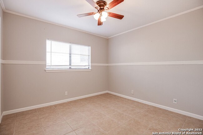 Building Photo - *MOVE IN SPECIAL* Beautiful 3 Bedroom Home with Granite Countertops & Large Backyard