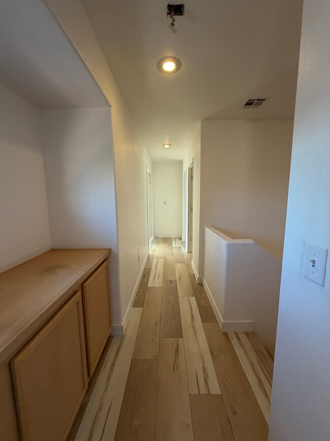 Building Photo - 9334 Peace Pipe Ct