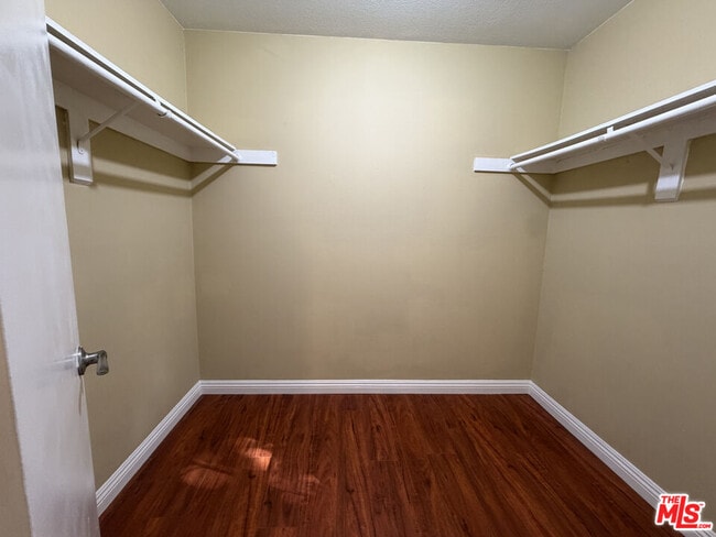 Building Photo - 698 S Berendo St