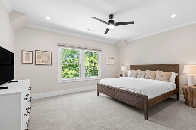 Building Photo - Northshore Landing