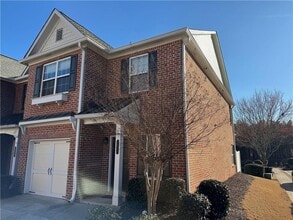 Building Photo - 5571 Lindeman Ln