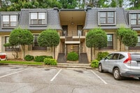 Building Photo - 103 La Rue Pl NW