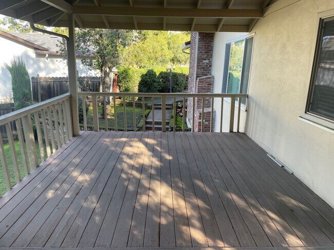 Building Photo - SAN JOSE - 4 Bed 3 Bath Remodeled East Foo...