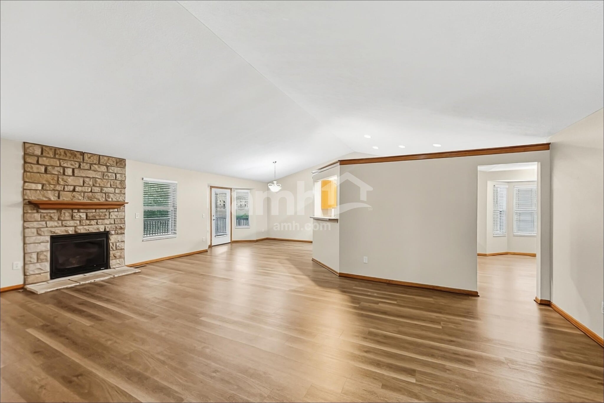Building Photo - 1197 Mastell Dr