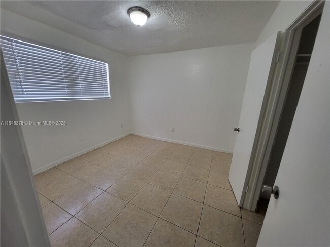 Building Photo - 1404 NW 60th St