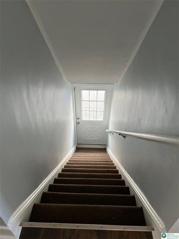 Building Photo - 1322 Chelsea Ave