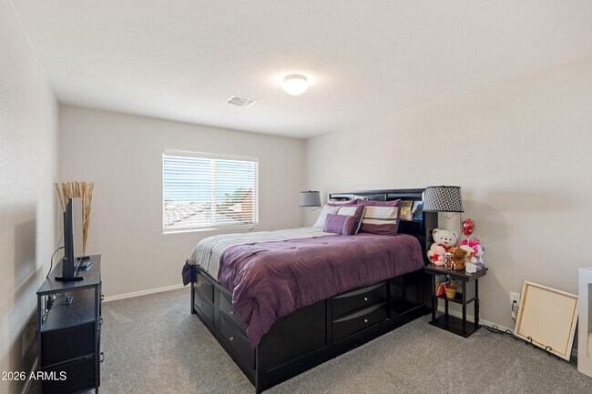 Building Photo - 4215 Tinker Dr