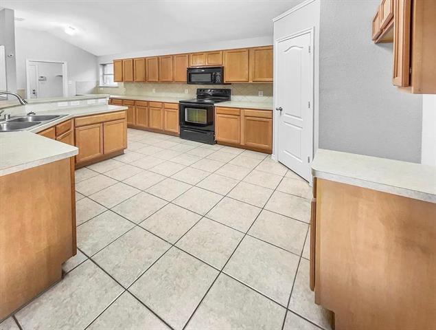 Building Photo - 3916 Big Thicket Dr