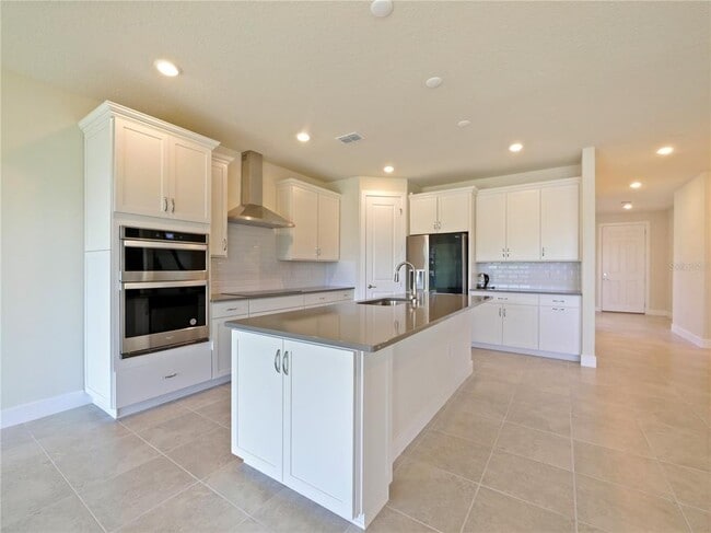 Building Photo - 5074 Sparkling Water Wy