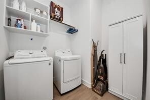 Building Photo - 210 W Netleaf Ct