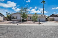 Building Photo - 4415 E Joan De Arc Ave