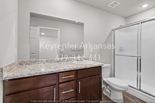 Building Photo - 2476 N Raven Ln