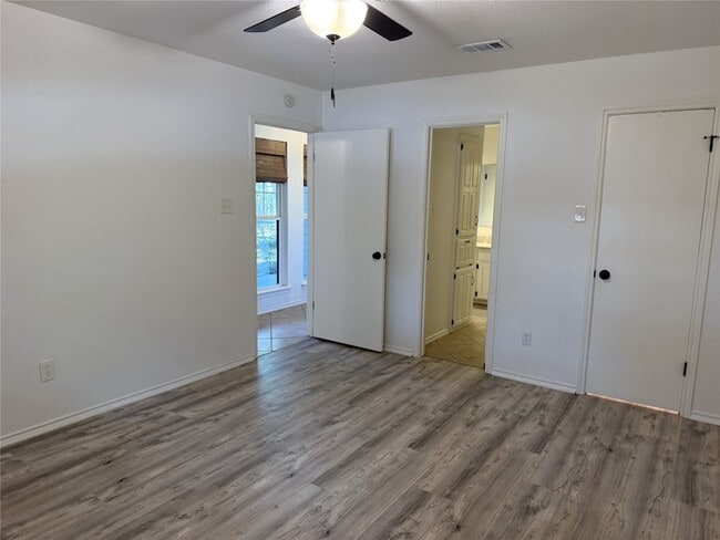 Building Photo - 3412 Timberline Dr