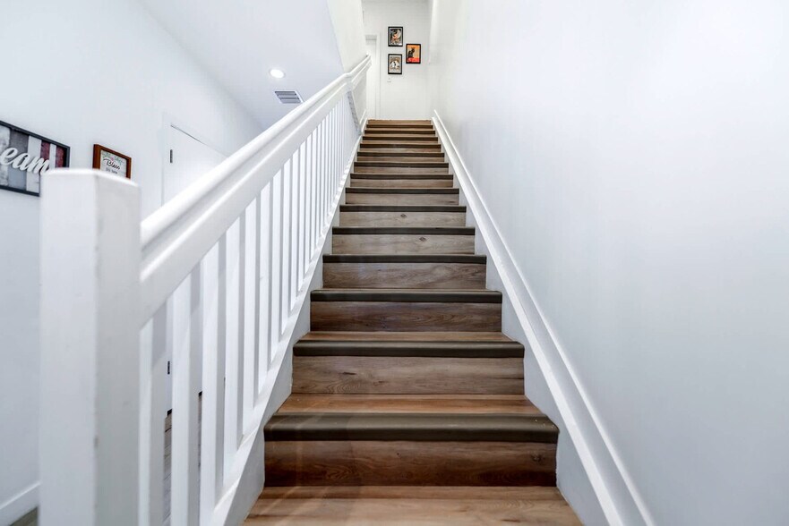 Building Photo - 171 NW 158th St