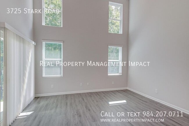 Building Photo - 3725 Stark rd