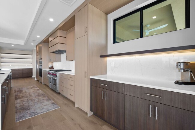 Building Photo - Luxury Ocean View Estate with Infinity Poo...