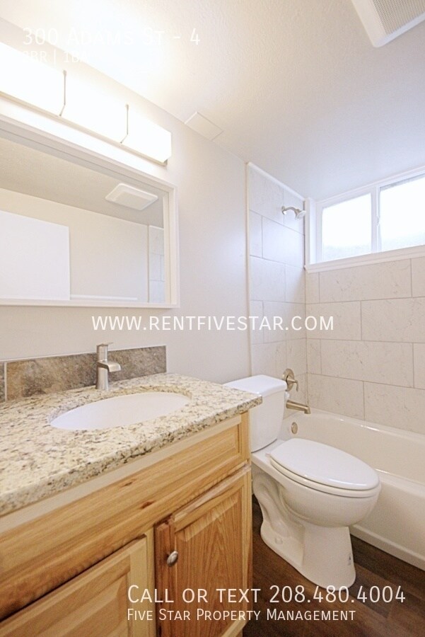 Building Photo - Beautiful 2 Bedroom 1 Bathroom Apartment i...