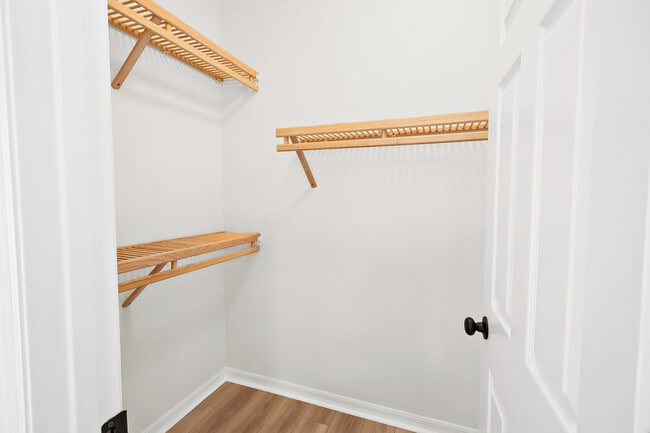 Building Photo - 410 Arrowhead Trail
