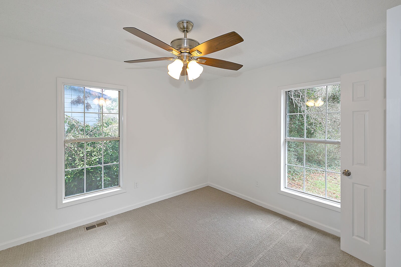 Building Photo - 4970 Hiram Lithia Springs Rd
